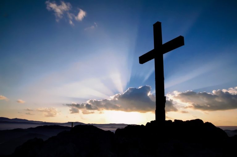 cross-4062996_1280